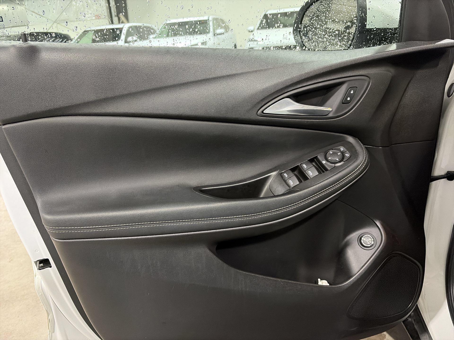Used 2022 Buick Encore GX Select w/ Experience Buick Package AWD/4WD image 24