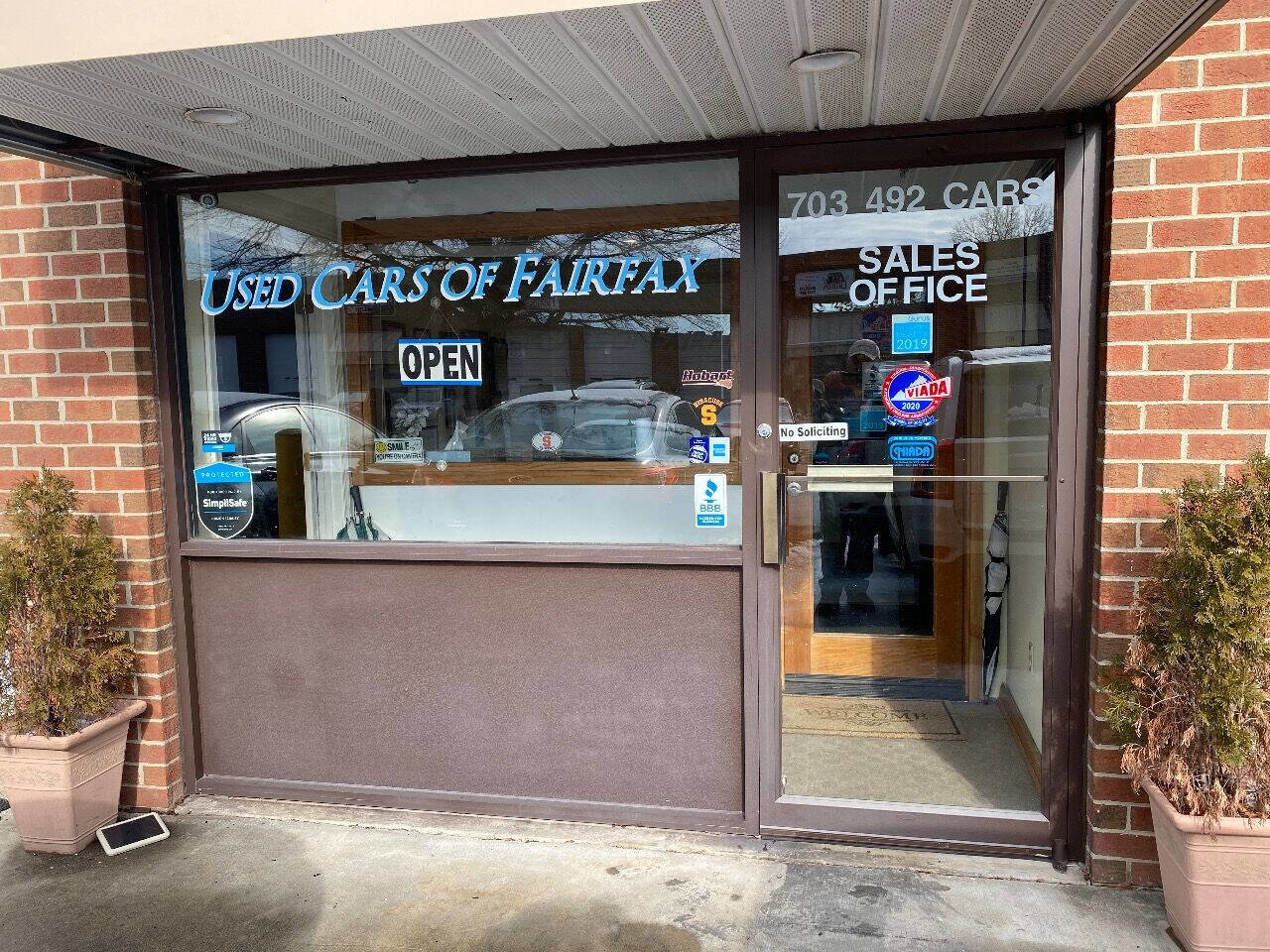 Used 2017 Ford Explorer Limited w/ Equipment Group 301A image 38