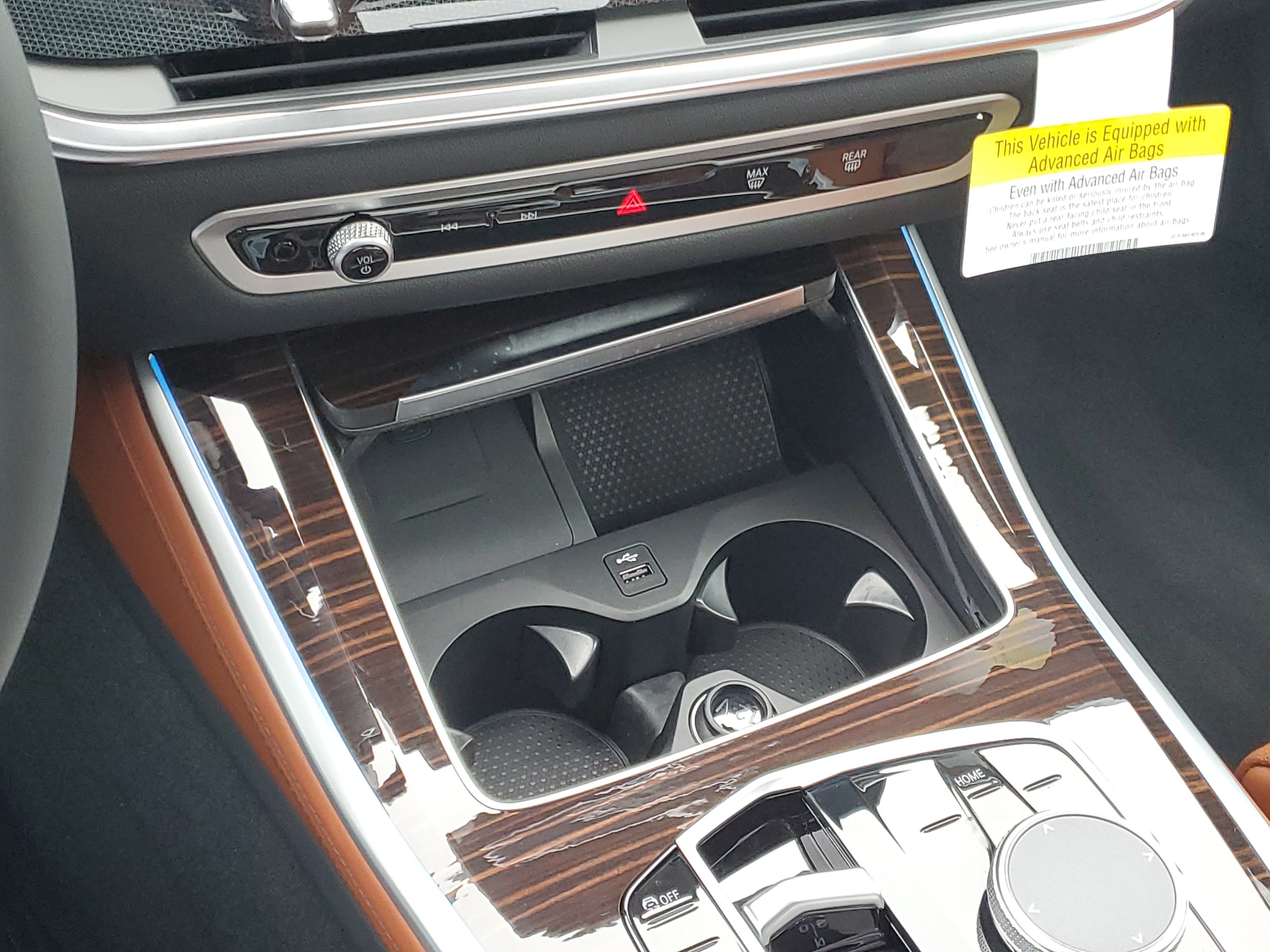 New 2026 BMW X5 xDrive50e w/ M Sport Package AWD/4WD image 19