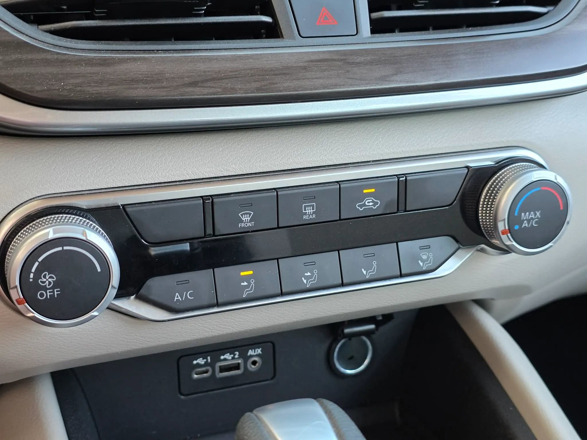 Used 2025 Nissan Altima 2.5 SV image 24