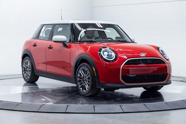 New 2026 MINI Cooper 4-Door Hardtop image 4