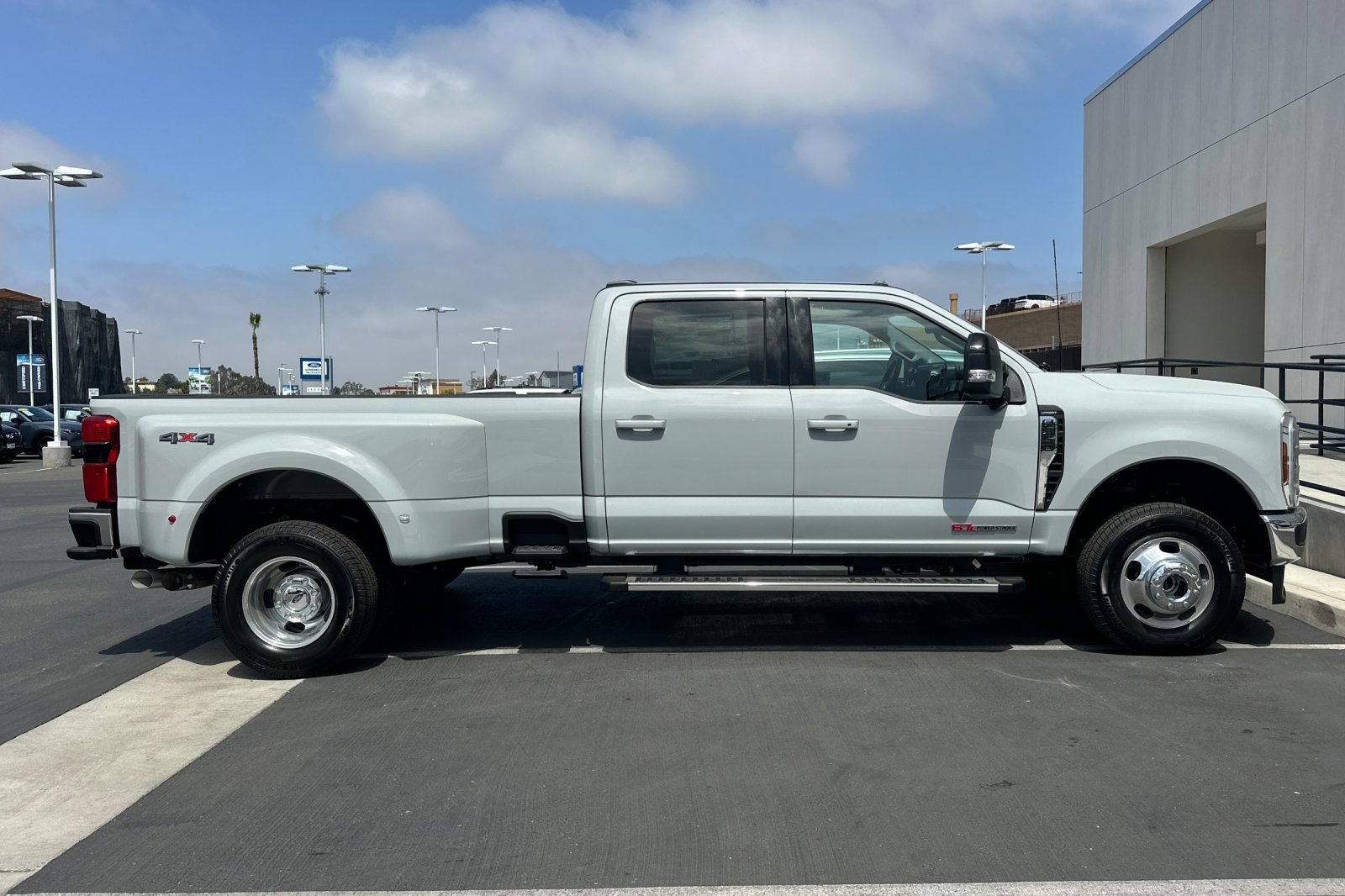 New 2026 Ford F350 Lariat AWD/4WD image 2