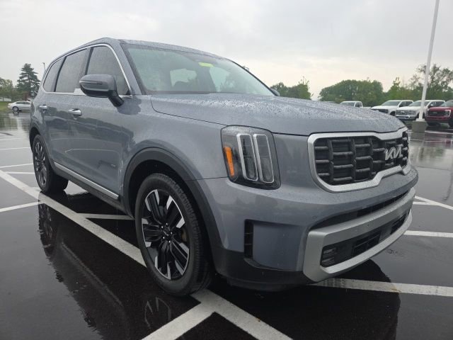 Used 2023 Kia Telluride SX Prestige AWD/4WD image 1