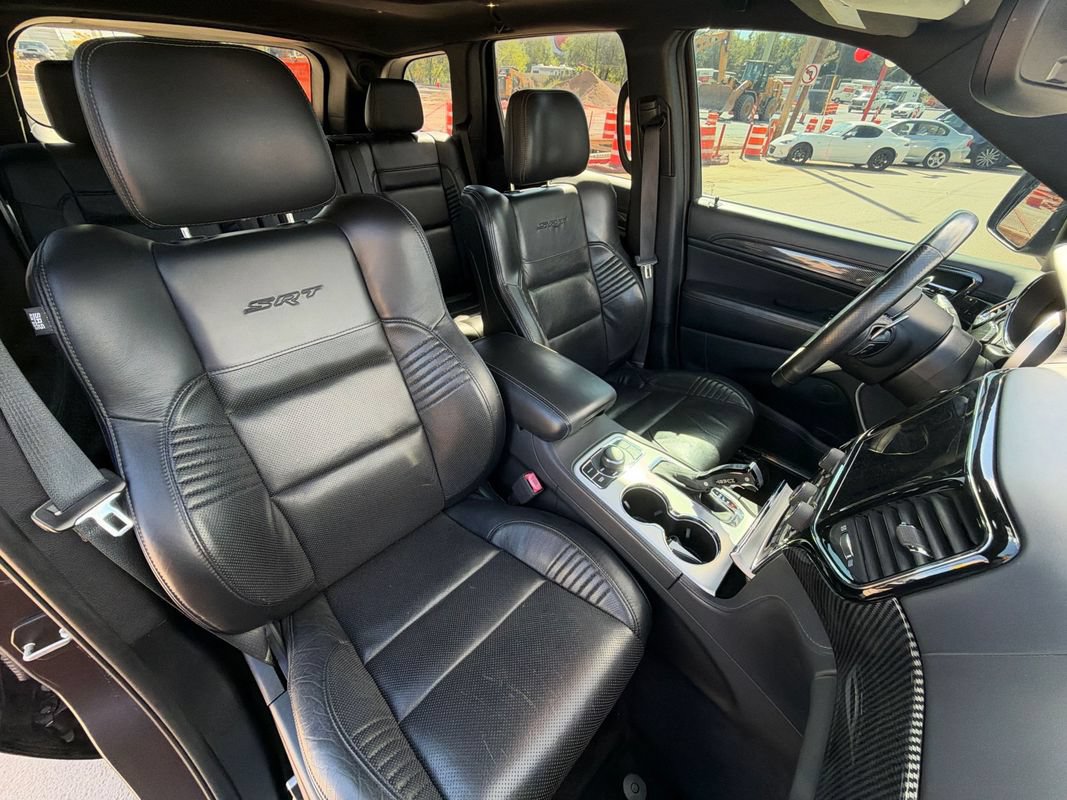 Used 2019 Jeep Grand Cherokee SRT AWD/4WD image 9