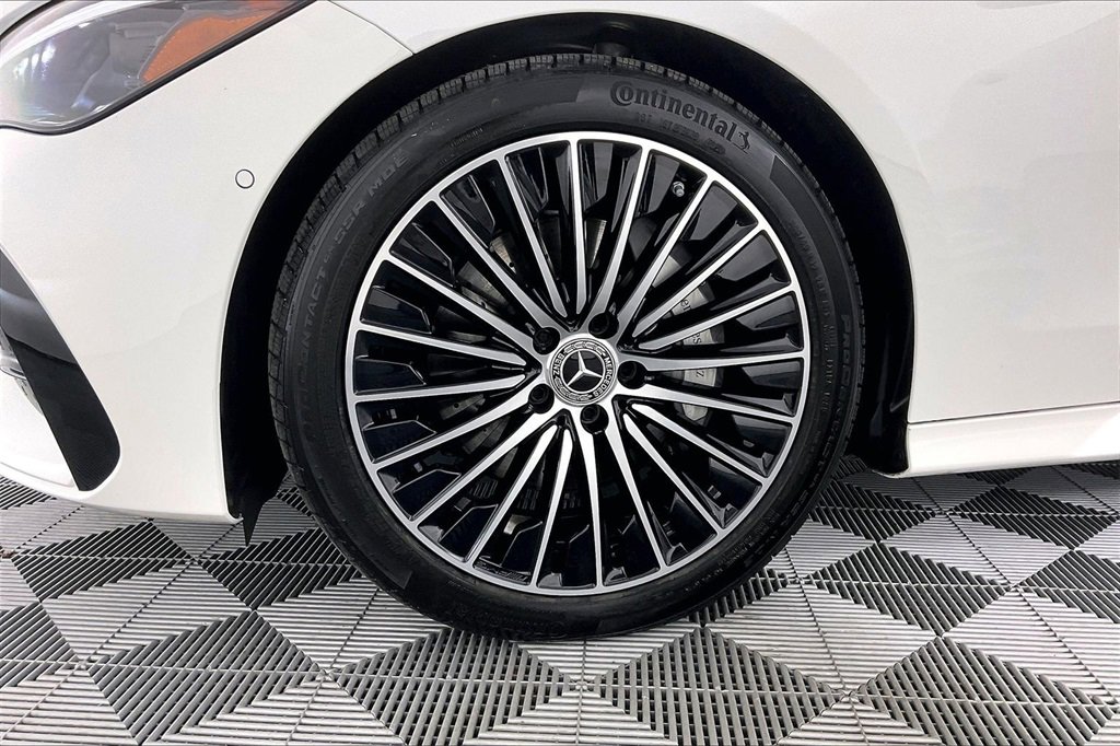 New 2026 Mercedes-Benz CLE 300 4MATIC Coupe image 11