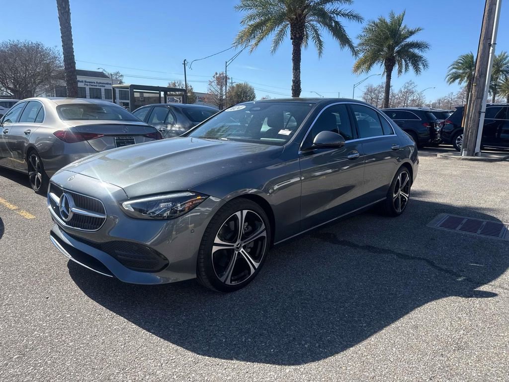 Used 2024 Mercedes-Benz C 300 Sedan image 3