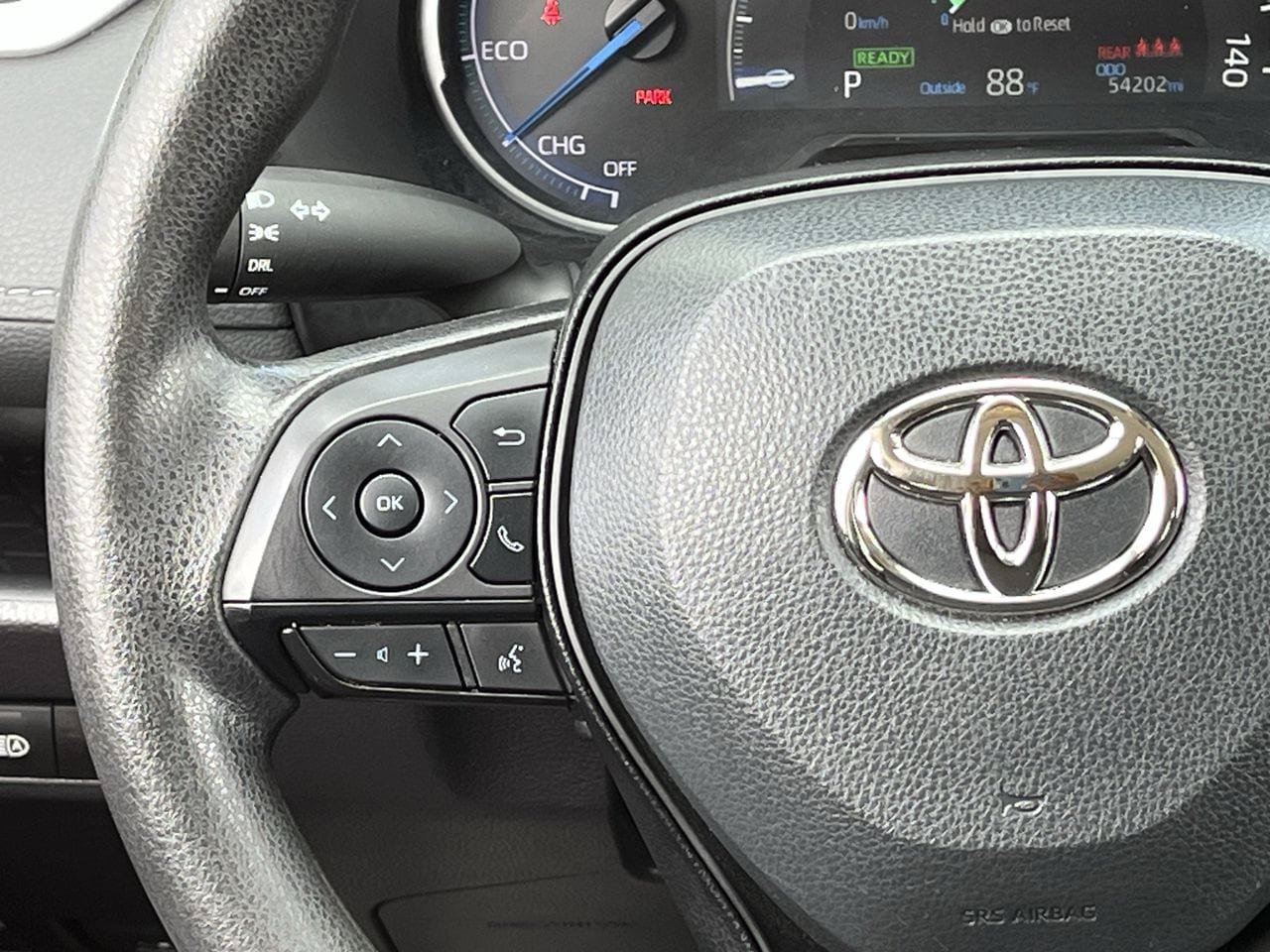 Used 2025 Toyota RAV4 LE AWD/4WD image 12