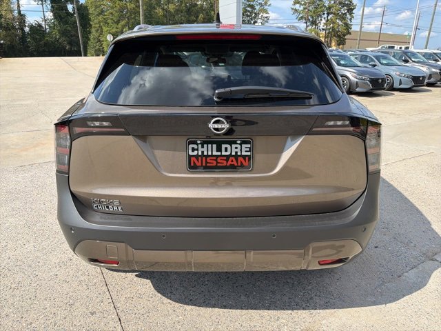 New 2026 Nissan Kicks SV image 7