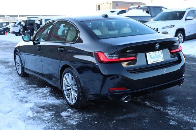 Used 2023 BMW 330i xDrive Sedan w/ Premium Package image 6