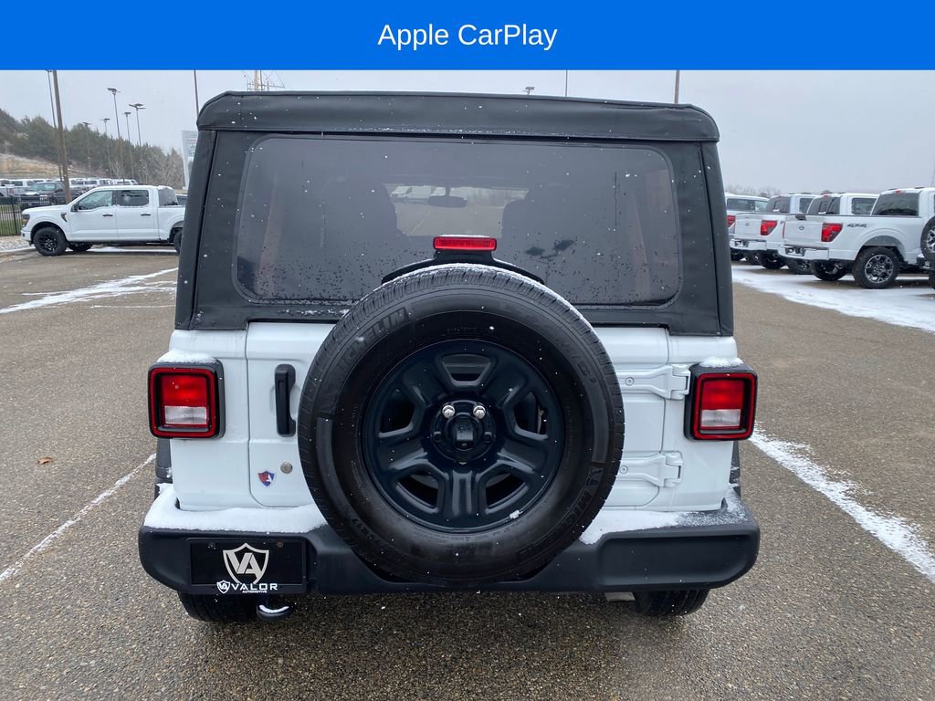Used 2023 Jeep Wrangler Sport image 5