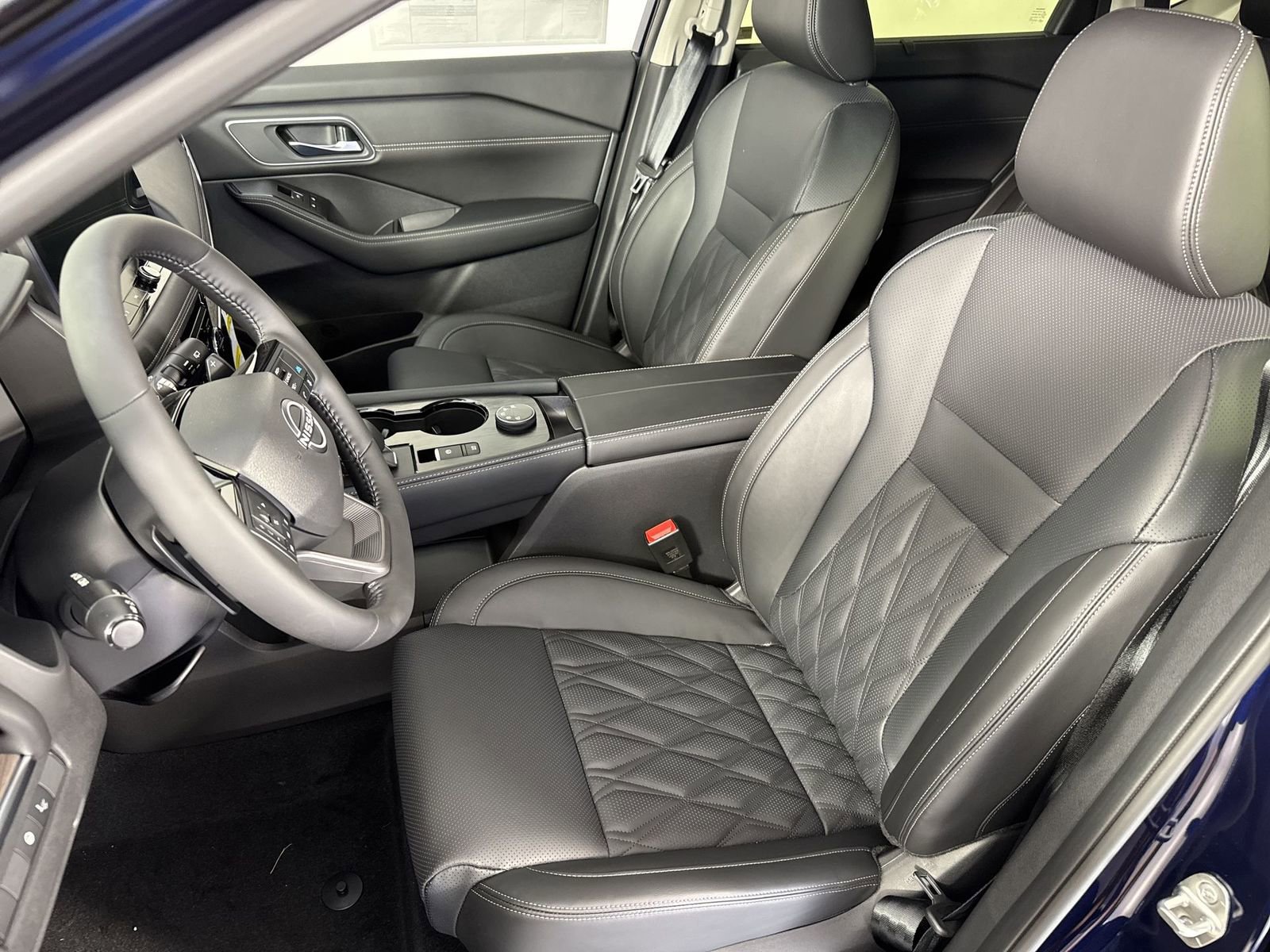 New 2026 Nissan Rogue Platinum w/ Platinum Premium Package image 20