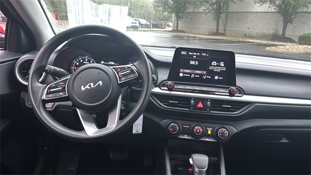 Used 2024 Kia Forte LXS image 8