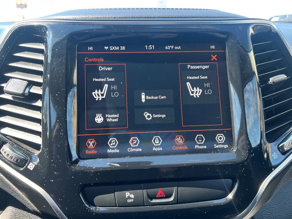 Used 2020 Jeep Cherokee Limited AWD/4WD image 16