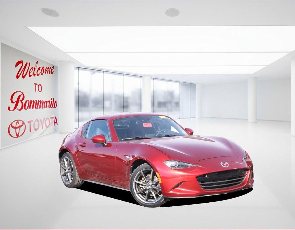 Used 2020 MAZDA MX-5 Miata RF Grand Touring image 2