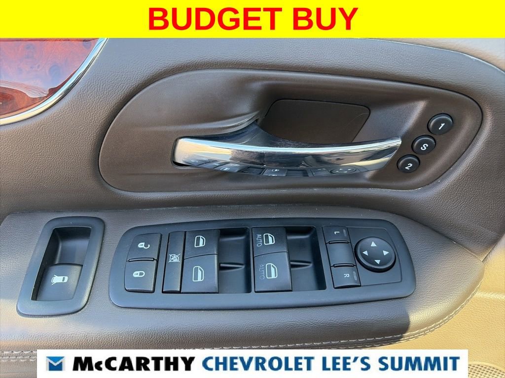 Used 2012 Chrysler Town & Country Limited w/ Luxury Group image 53