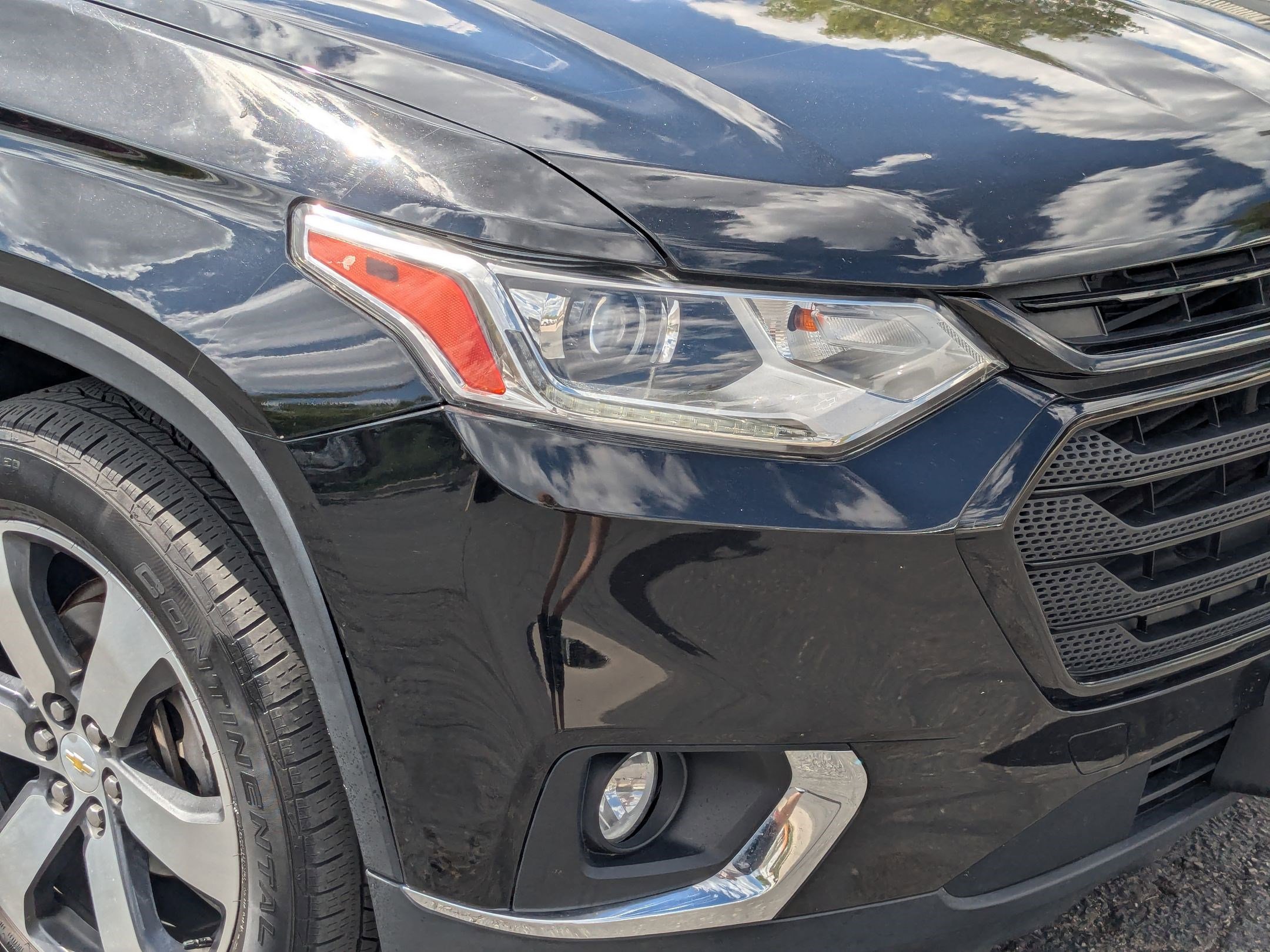 Used 2019 Chevrolet Traverse LT w/ LT Premium Package AWD/4WD image 10