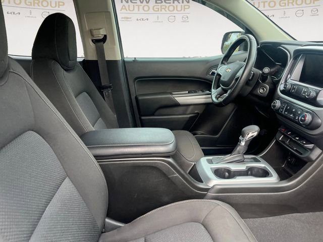 Used 2022 Chevrolet Colorado LT w/ LT Convenience Package image 15