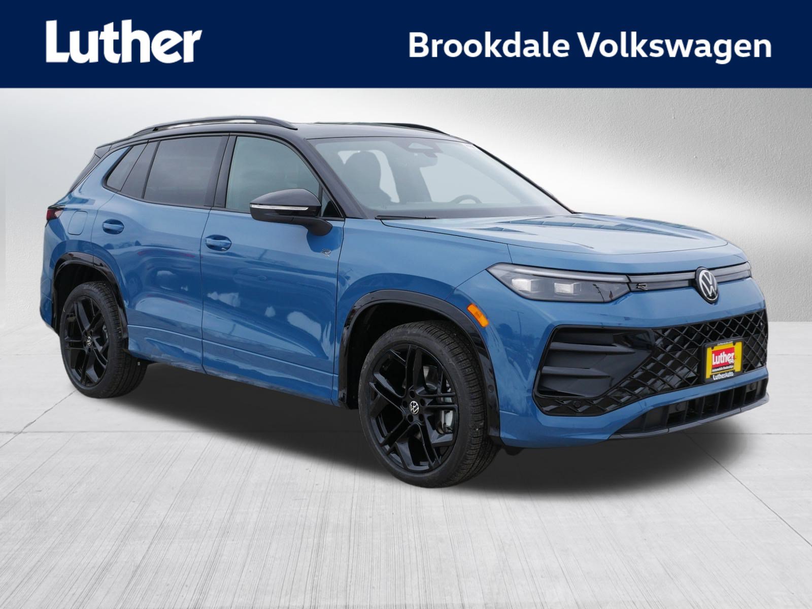 New 2026 Volkswagen Tiguan SE R-Line