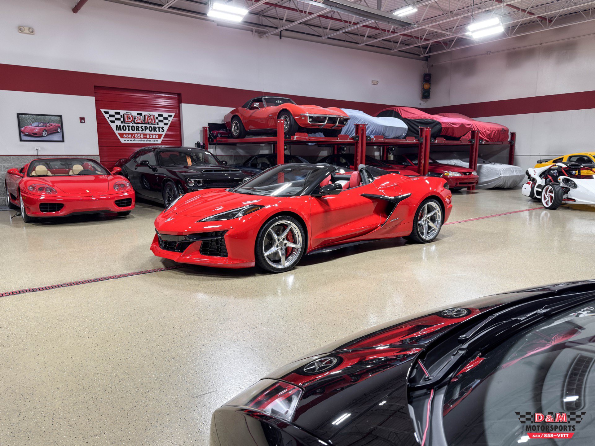 Used 2024 Chevrolet Corvette E-Ray AWD/4WD image 33