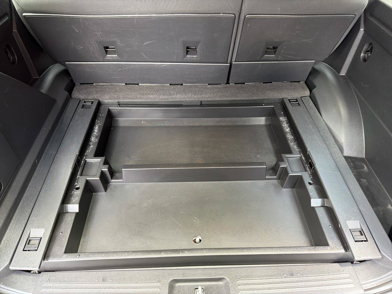 Used 2008 Dodge Nitro SXT RWD image 25