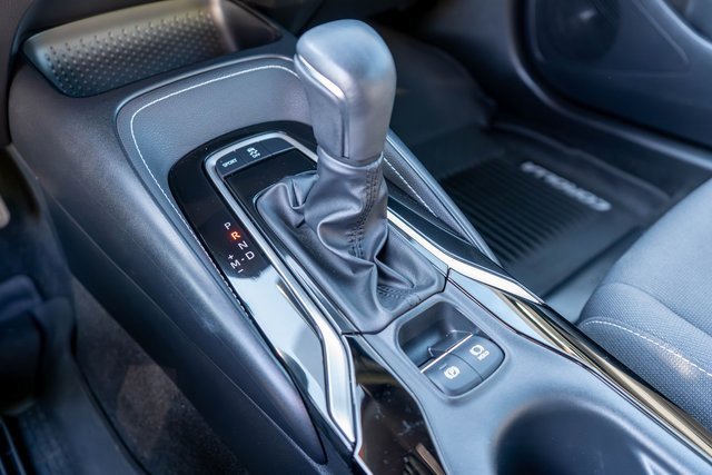 Used 2022 Toyota Corolla SE w/ SE Preferred Package image 32