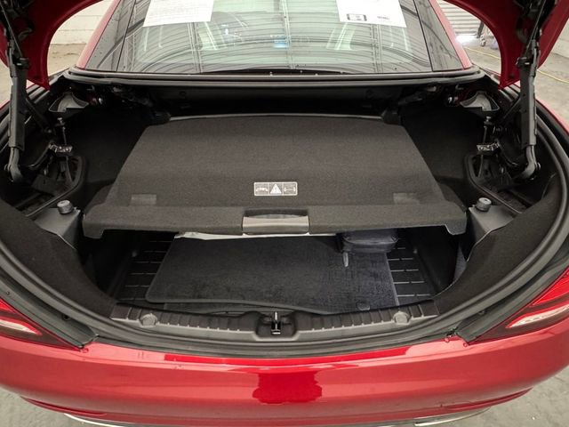 Used 2020 Mercedes-Benz SLC 300 image 27