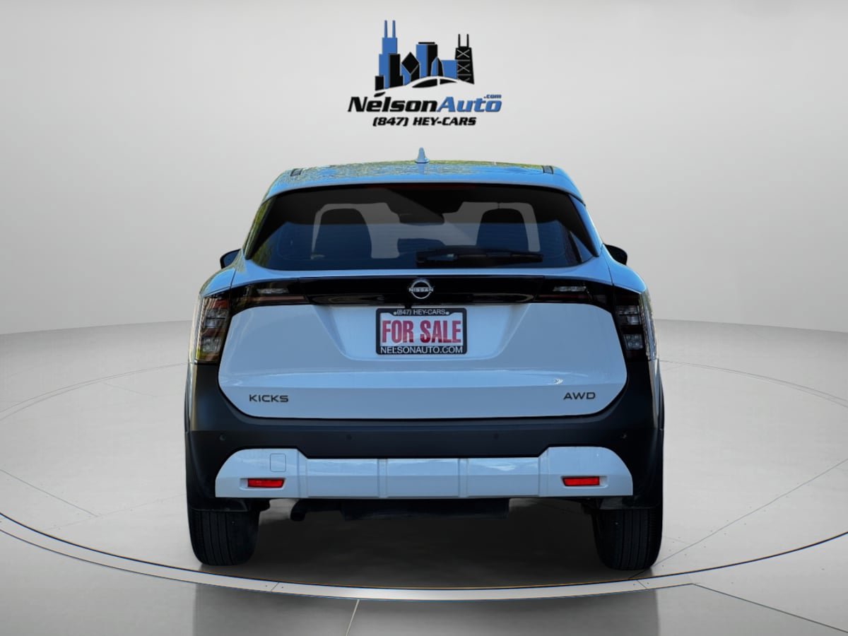 Used 2025 Nissan Kicks S AWD/4WD image 6