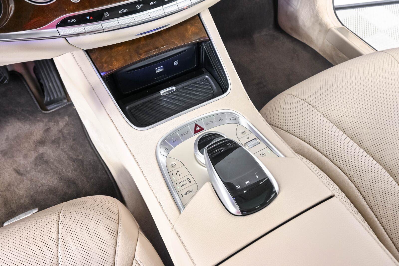 Used 2017 Mercedes-Benz S 550 Sedan w/ Premium Package image 17