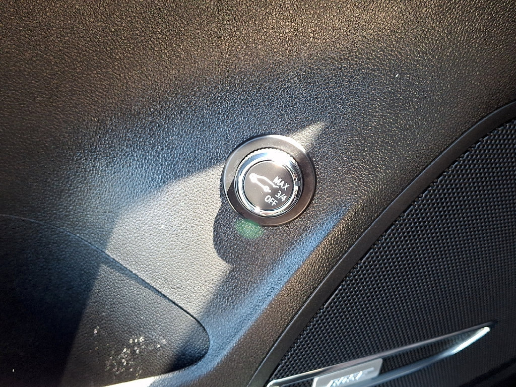 Certified 2023 Buick Envision Avenir AWD/4WD image 26