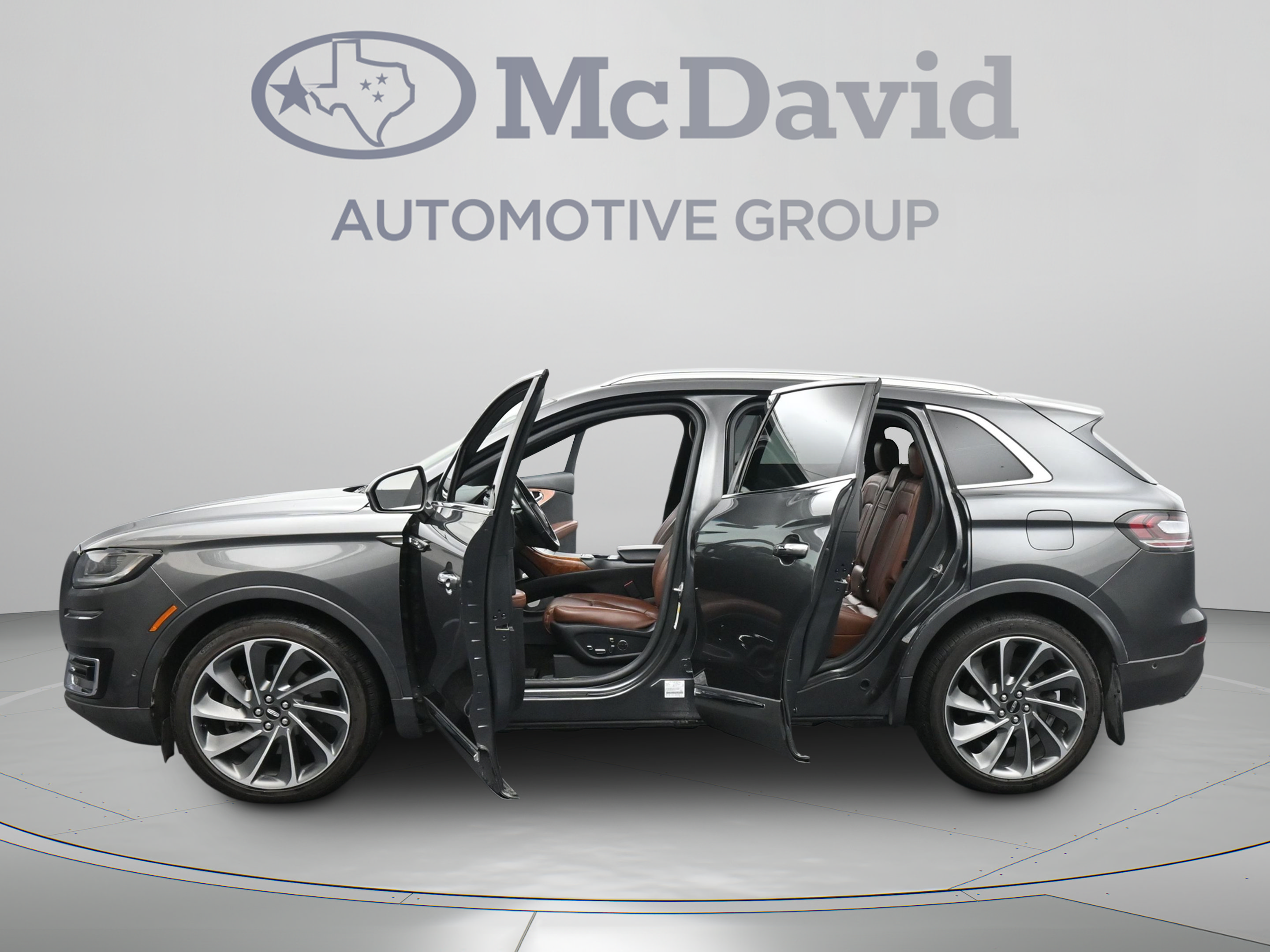 Used 2020 Lincoln Nautilus Reserve w/ Equipment Group 202A AWD/4WD image 42