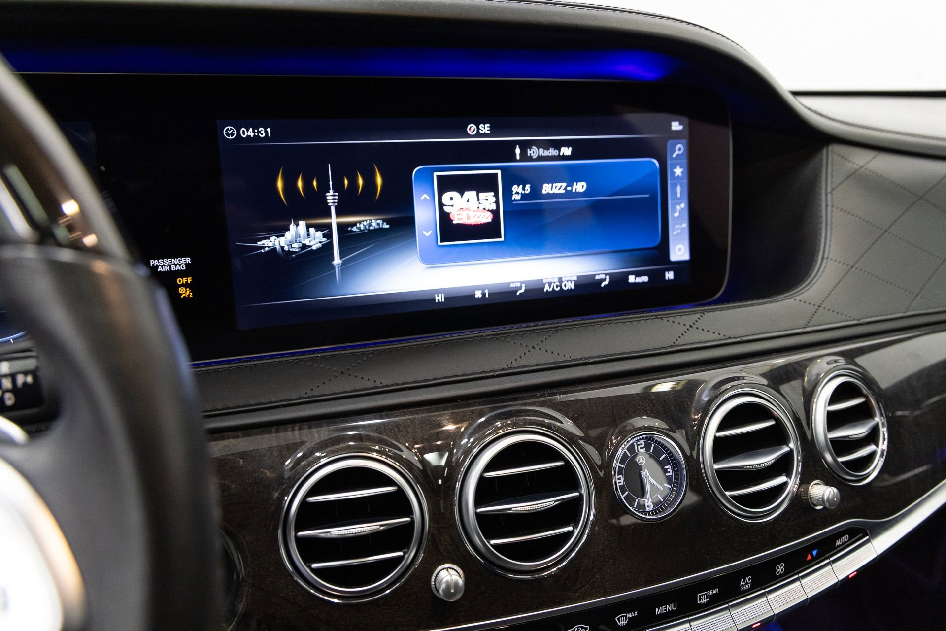 Used 2018 Mercedes-Benz S 560 4MATIC Sedan w/ AMG Line Exterior image 18