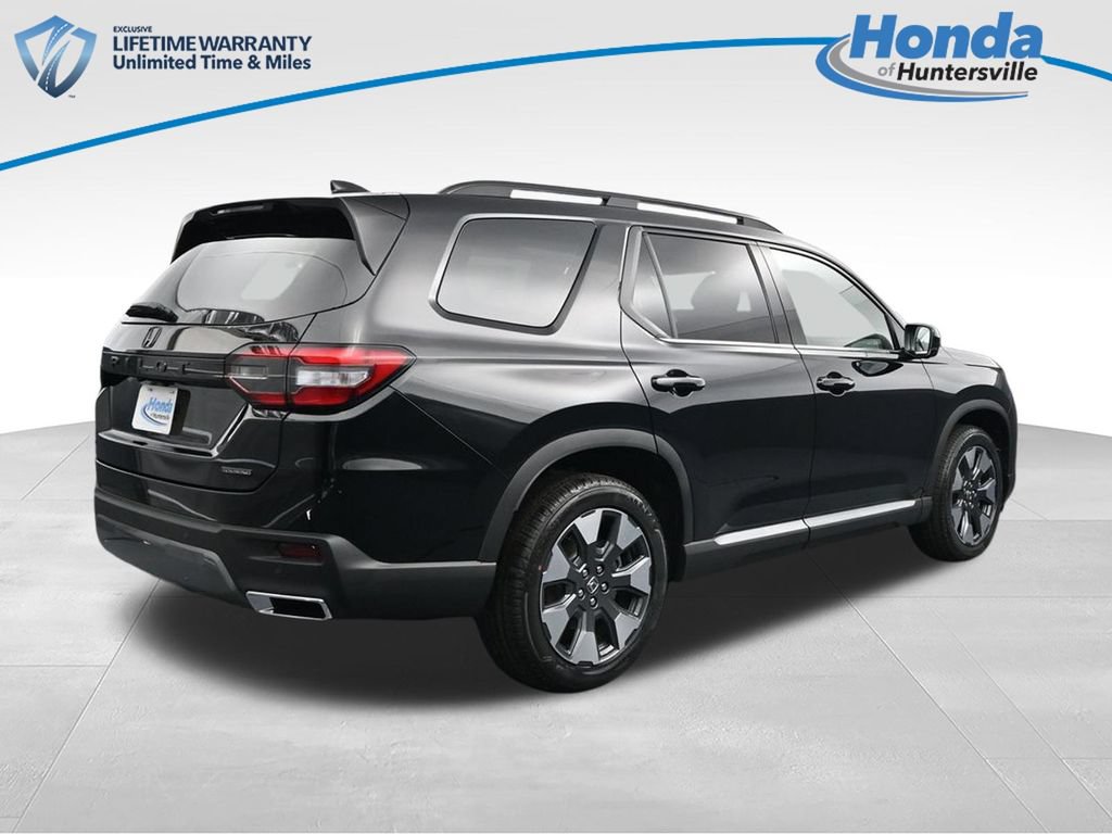 New 2026 Honda Pilot Touring image 9