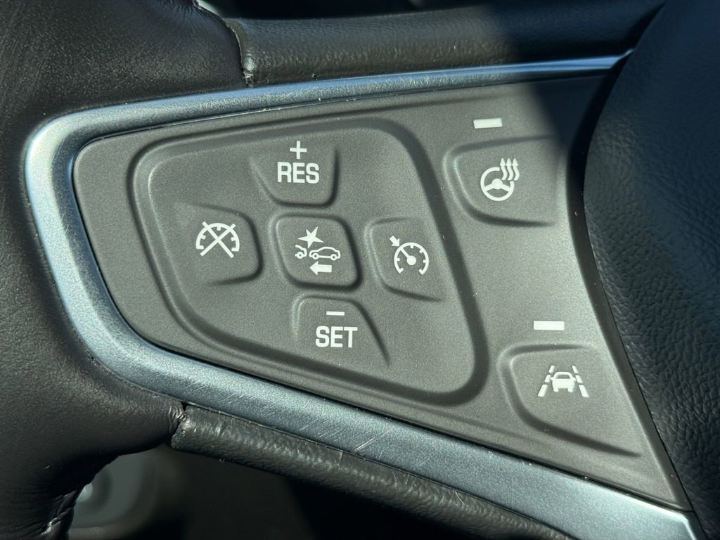Used 2022 Chevrolet Equinox Premier AWD/4WD image 21