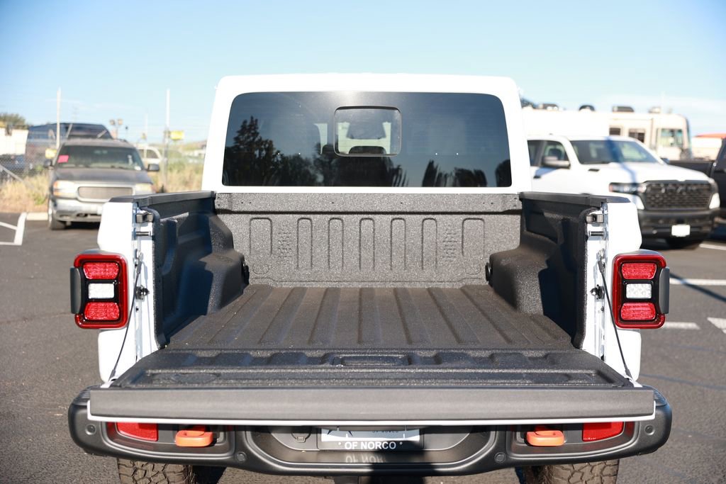 New 2026 Jeep Gladiator Mojave image 37
