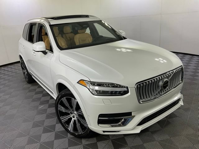 Certified 2025 Volvo XC90 T8 Ultra w/ Protection Package AWD/4WD image 48