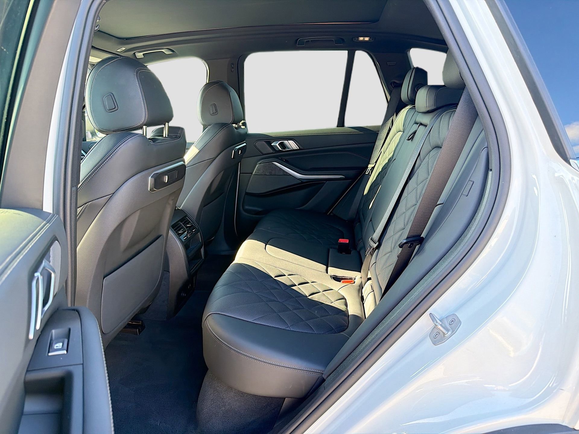 Certified 2025 BMW X5 xDrive50e image 21