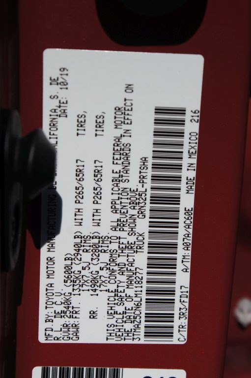 Used 2020 Toyota Tacoma TRD Sport w/ Technology Package RWD image 25