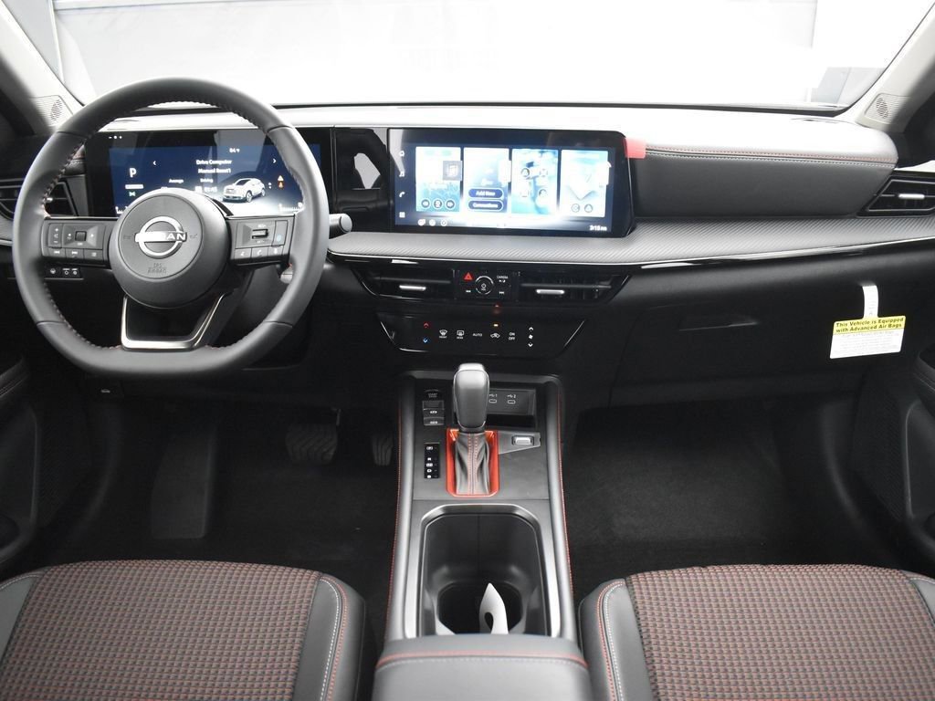 New 2026 Nissan Kicks SR w/ Illumination Package AWD/4WD image 9