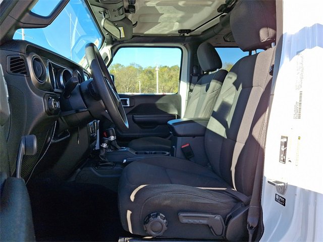 Used 2021 Jeep Gladiator Sport image 13