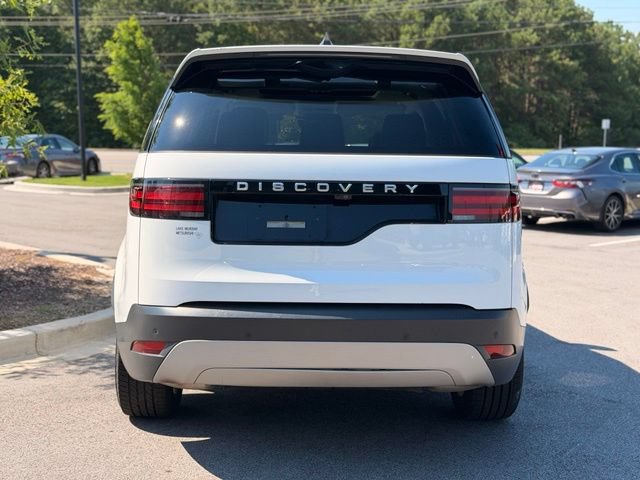 Used 2024 Land Rover Discovery S AWD/4WD image 10