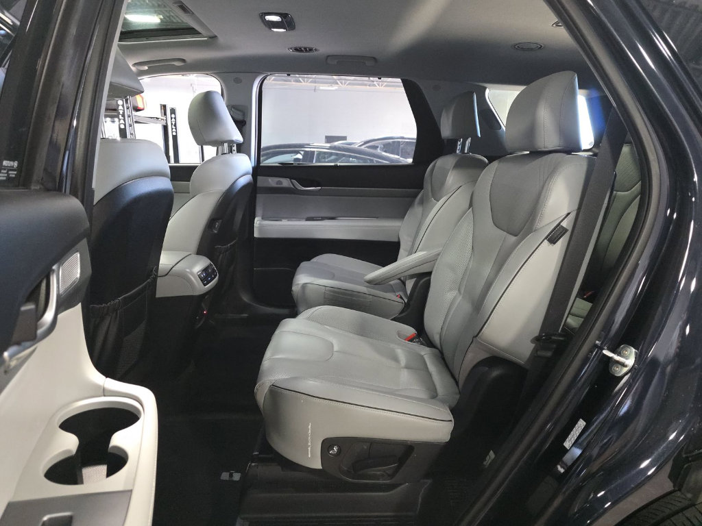 Used 2021 Hyundai Palisade SEL w/ Premium Package image 8