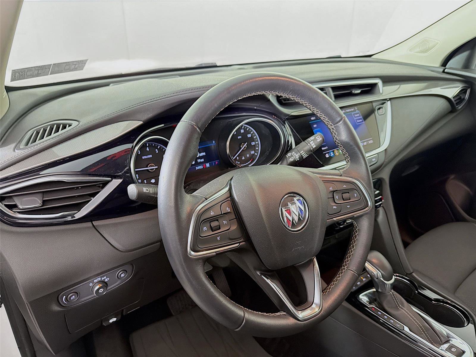 Used 2023 Buick Encore GX Select image 9