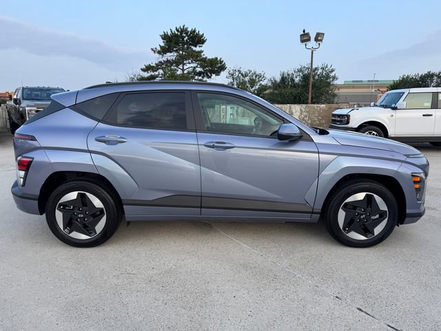 Used 2024 Hyundai Kona SEL FWD image 7