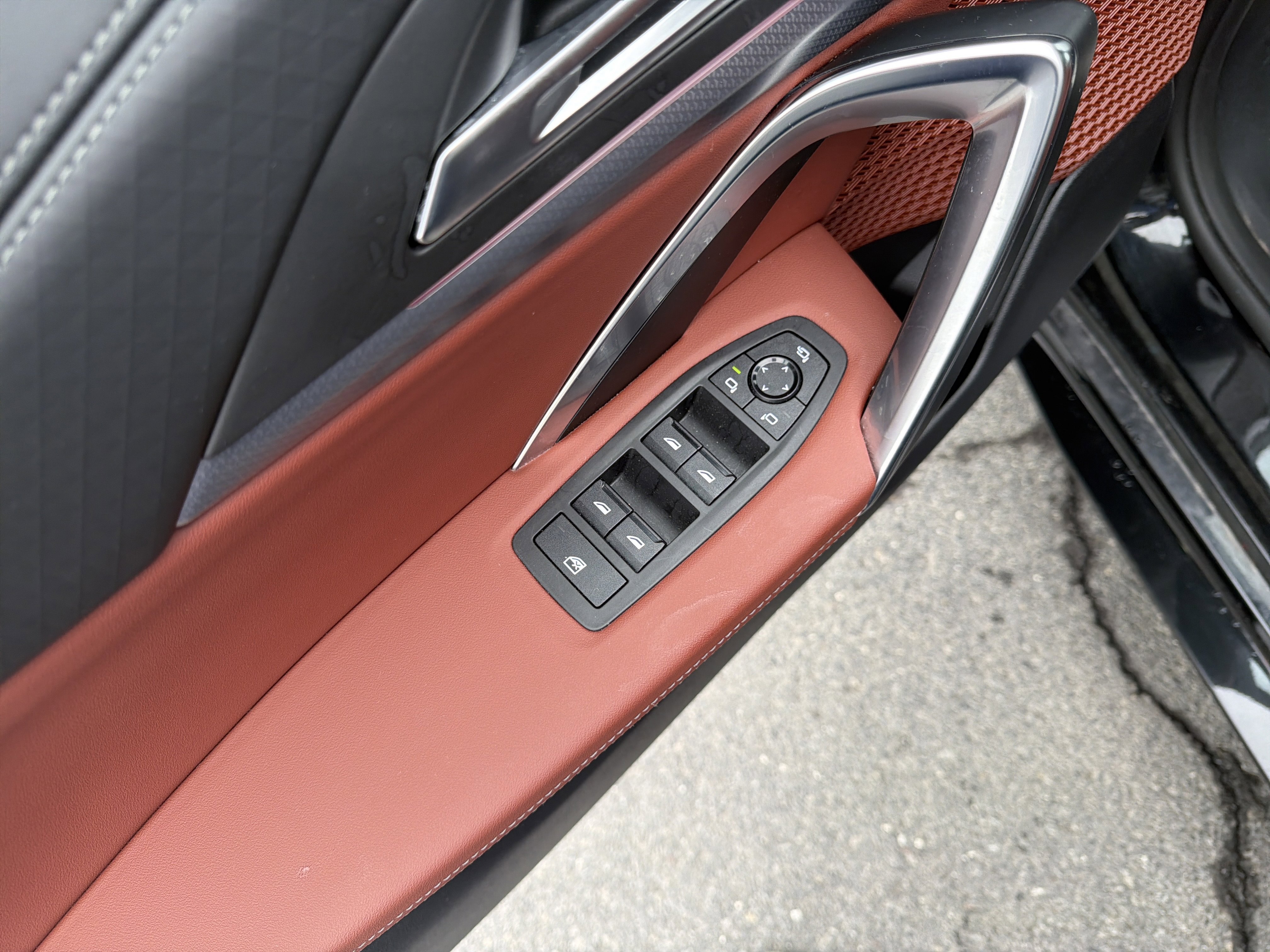 Used 2026 BMW X2 xDrive28i image 16