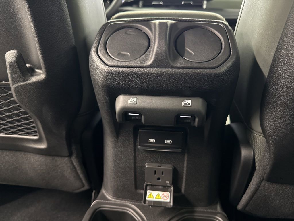 New 2026 Jeep Gladiator Mojave image 12