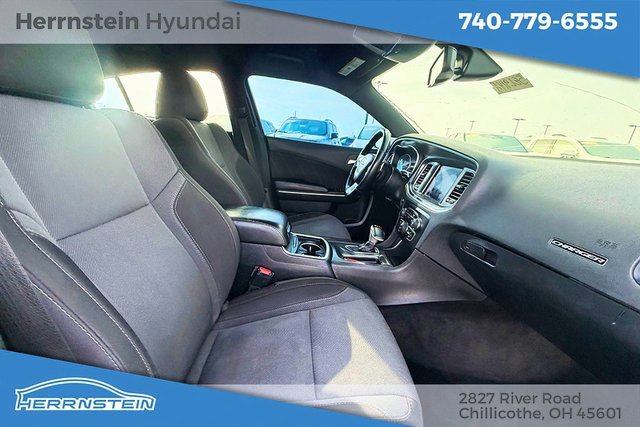 Used 2018 Dodge Charger R/T image 26