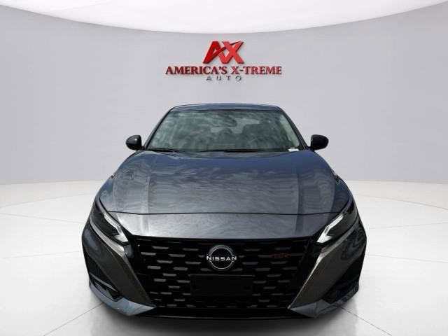 Used 2023 Nissan Altima 2.5 SR FWD image 8