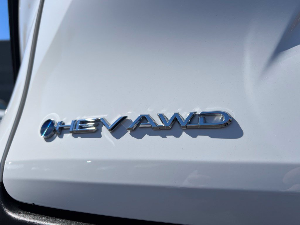 Certified 2026 Toyota Sienna LE AWD/4WD image 10