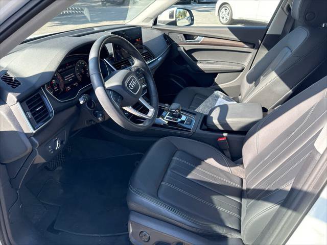 Used 2023 Audi Q5 2.0T Premium Plus w/ Premium Plus Package AWD/4WD image 5