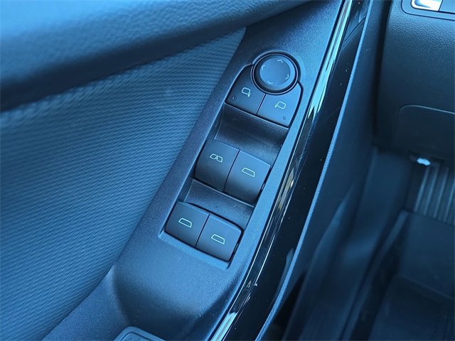 New 2026 Chevrolet Equinox LT w/ Convenience Package II image 21